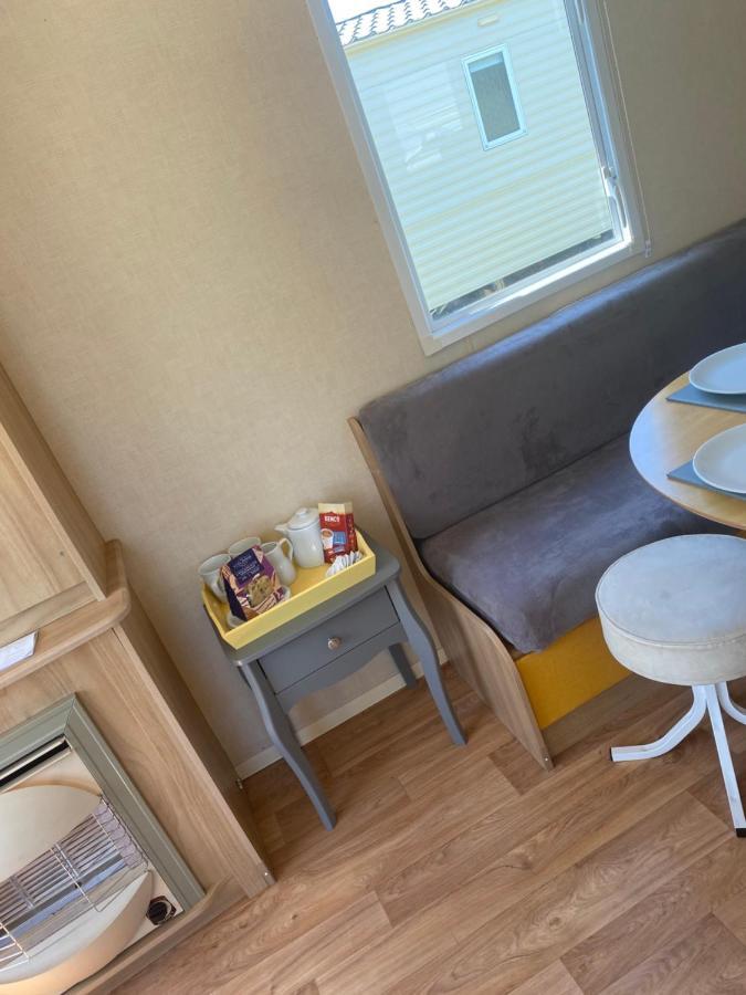Grange 37 Regent Bay Holiday Park 莫克姆 外观 照片